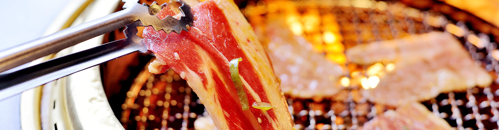 神戸市の焼肉牛苑 | 焼肉 ホルモン ミノ刺し 宴会 ランチ